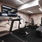 מלון Focus Premium